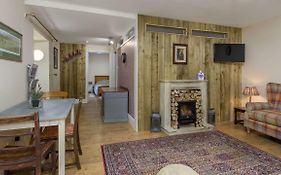 Poppy'S Place Cupar